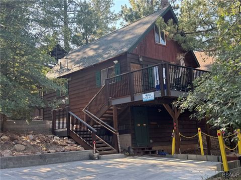 Photo of 40263 Bonita Lane, Big Bear Lake, CA 92315 (MLS # 32501854)