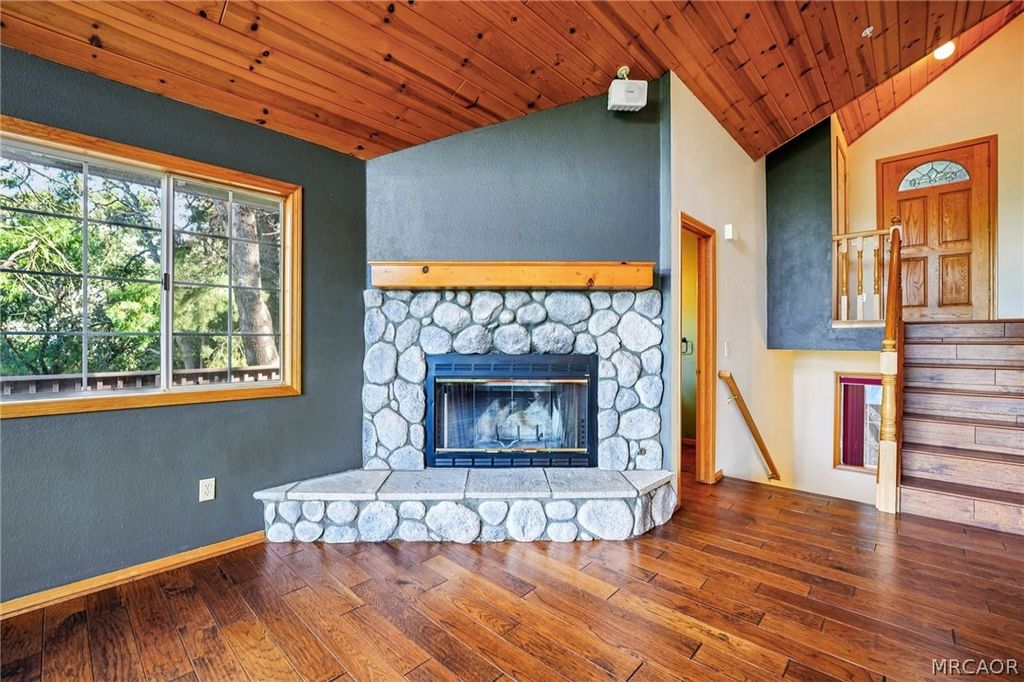 Photo of 25274 North Road, Twin Peaks, CA 92391 (MLS # 32600677)
