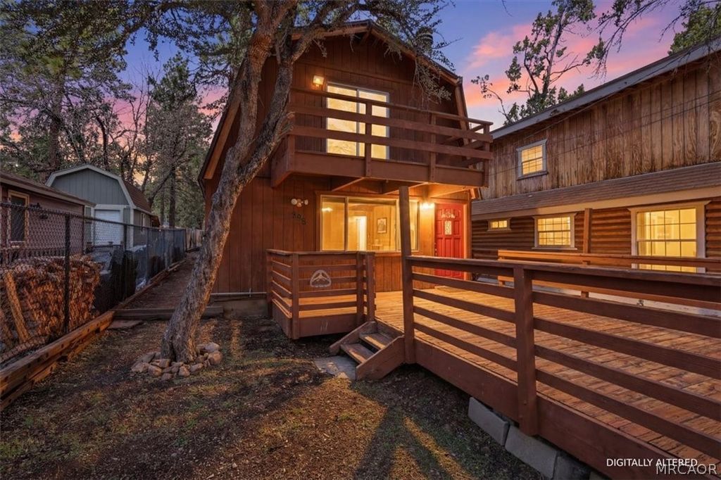 Photo of 598 Maple Lane, Sugarloaf, CA 92386 (MLS # 32600698)