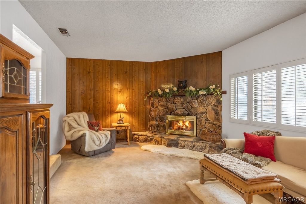 Photo of 420 Dorset Drive, Big Bear City, CA 92314 (MLS # 32600466)