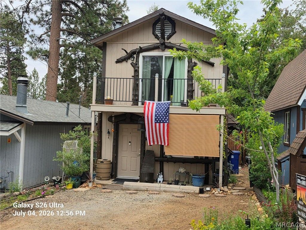 Photo of 805 Riverside Avenue, Sugarloaf, CA 92386 (MLS # 32601609)