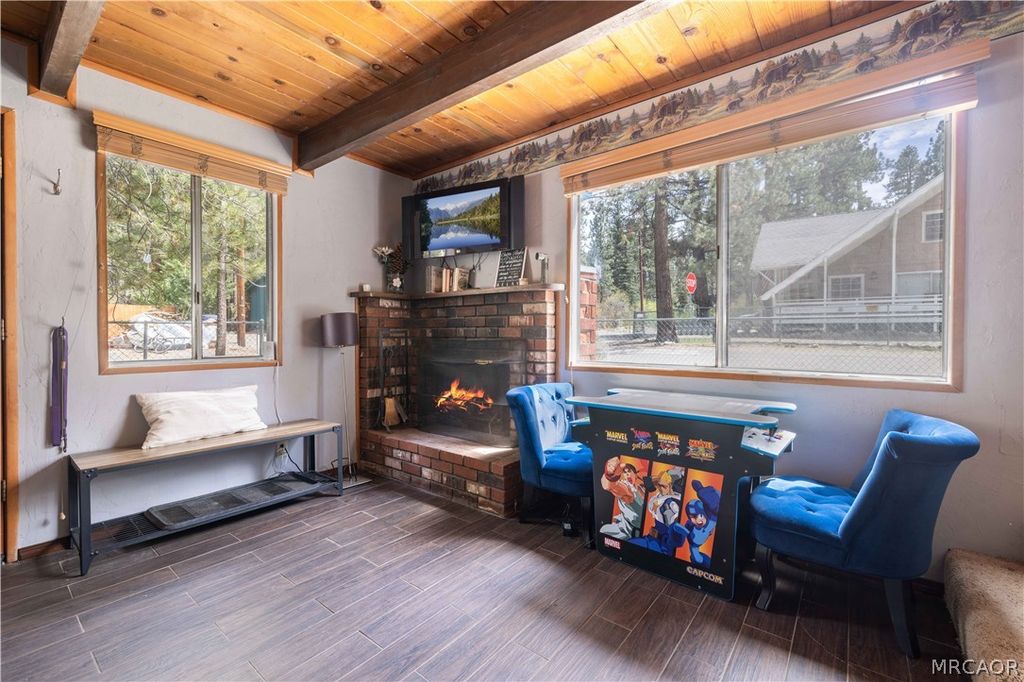 Photo of 301 W Rainbow, Big Bear City, CA 92314 (MLS # 32600668)