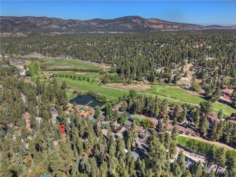 Photo of 42994 Falls Avenue, Big Bear Lake, CA 92315 (MLS # 32502415)