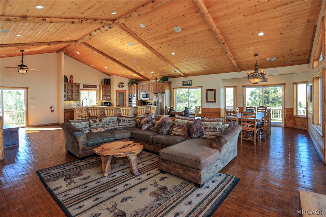Big Bear Lake, California, 92315, United States, 6 Bedrooms Bedrooms, ,5 BathroomsBathrooms,Residential,Active,2028781