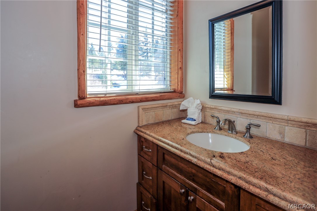 Big Bear Lake, California, 92315, United States, 6 Bedrooms Bedrooms, ,5 BathroomsBathrooms,Residential,Active,2028781