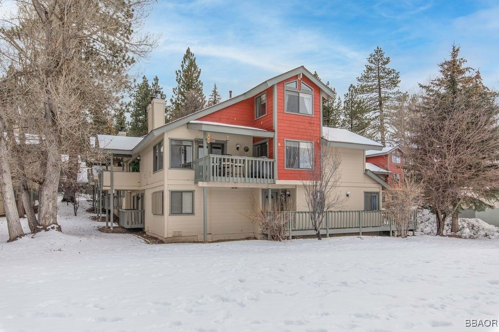 Photo of 43091 Bear Creek Court #43091, Big Bear Lake, CA 92315 (MLS # 32502038)