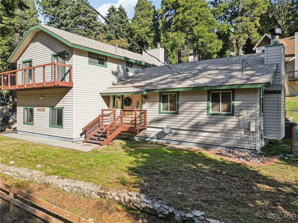 Photo of 21520 Peak Circle, Cedarpines Park, CA 92322 (MLS # 32502712)