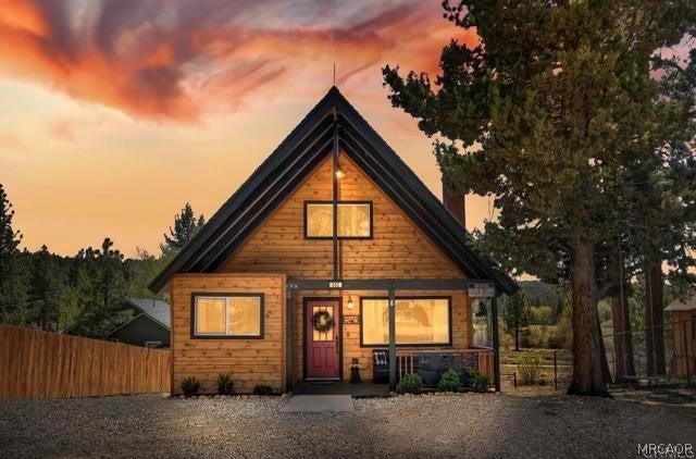 Photo of 660 Lintner Road, Big Bear Lake, CA 92315 (MLS # 32602003)