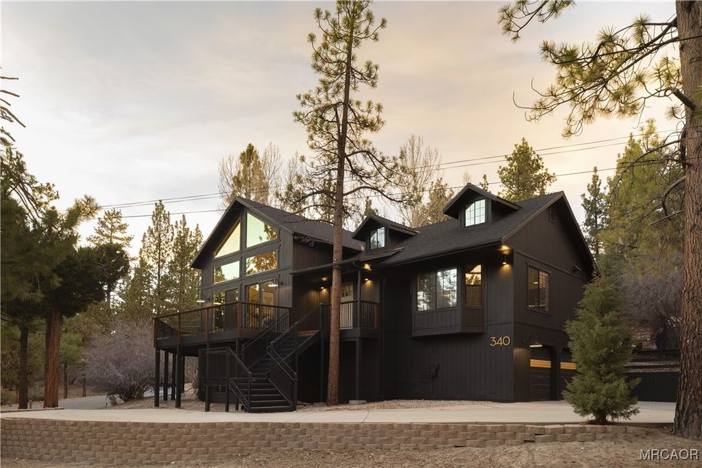Photo of 340 Crystal Lake Road, Big Bear Lake, CA 92315 (MLS # 32502866)