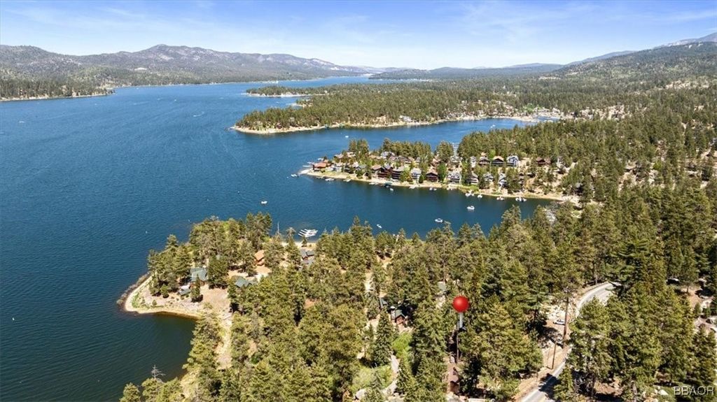 Photo of 27 Big Bear Boulevard, Big Bear Lake, CA 92315 (MLS # 32501332)
