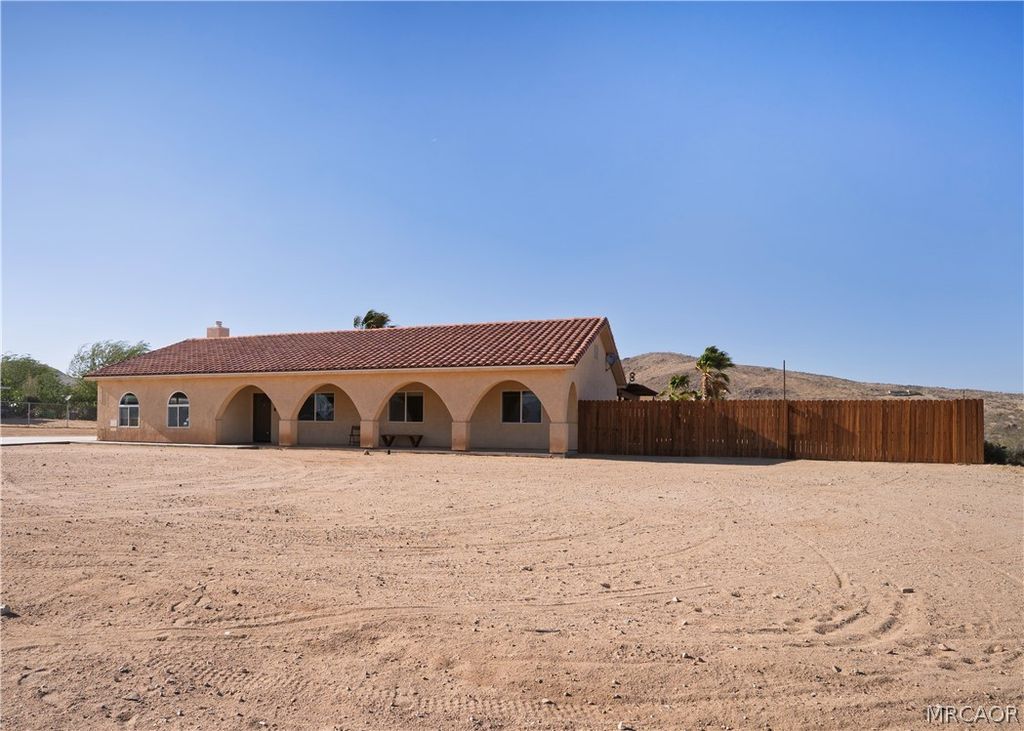 Photo of 60718 Belfair Drive, Joshua Tree, CA 92252 (MLS # 32600975)