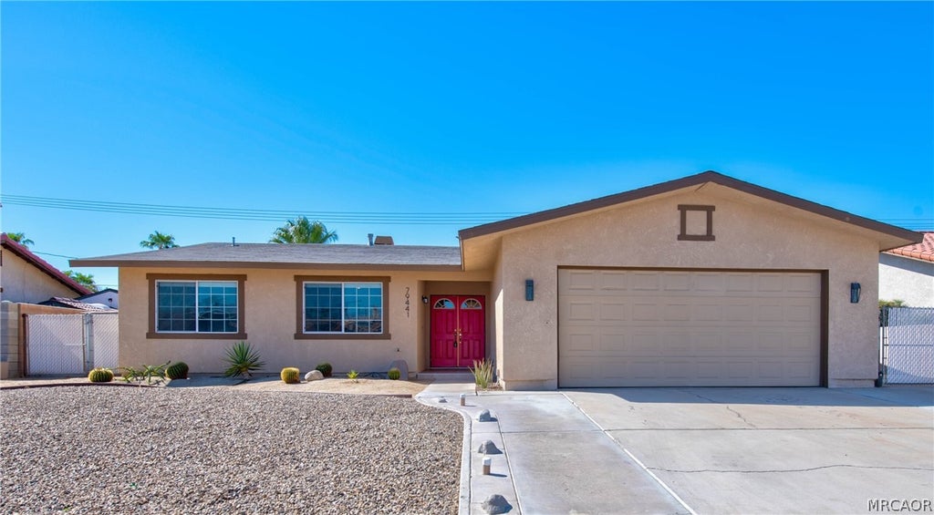 Photo of 79441 Port Royal Avenue, Bermuda Dunes, CA 92203 (MLS # 32602385)