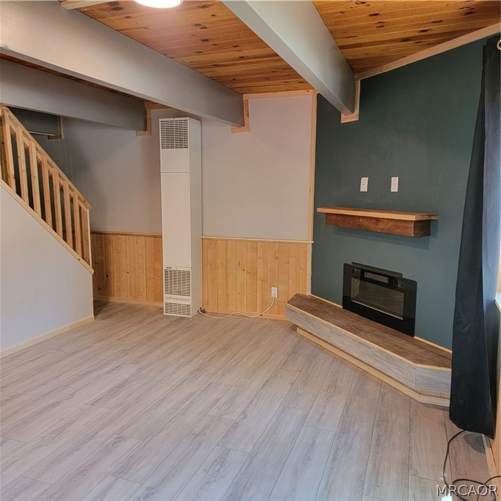 Photo of 221 Imperial Avenue, Big Bear City, CA 92386 (MLS # 32601272)