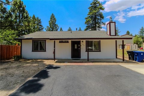 Photo of 1084 Hugo Lane, Big Bear City, CA 92314 (MLS # 32600762)