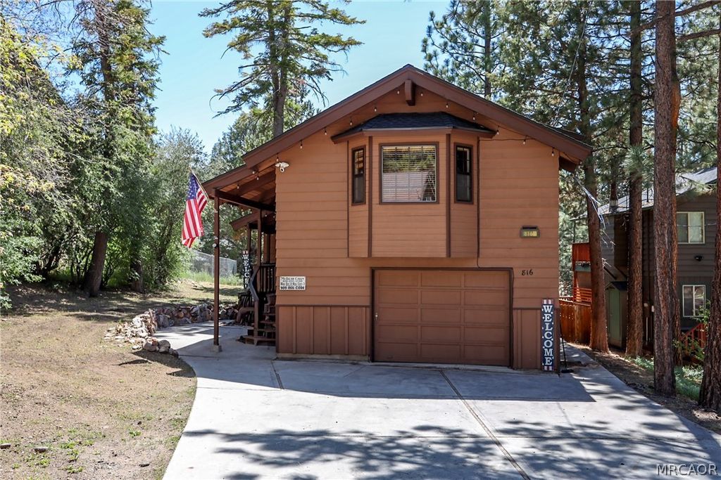 Photo of 816 Tehama Drive, Big Bear Lake, CA 92315 (MLS # 32601138)