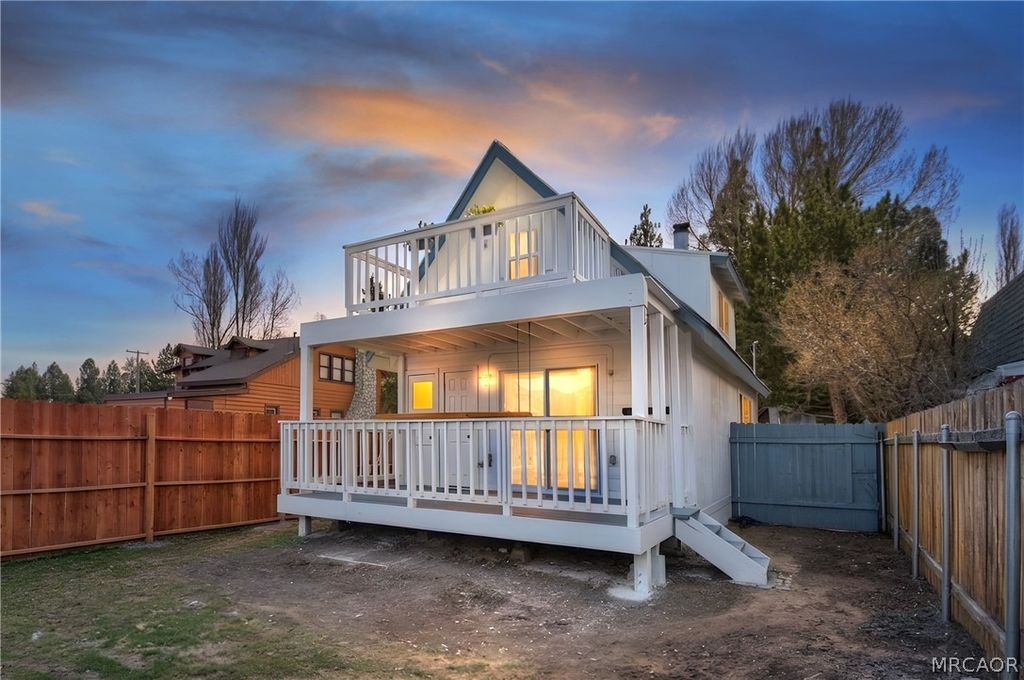 Photo of 927 W Fairway Boulevard, Big Bear City, CA 92314 (MLS # 32600464)