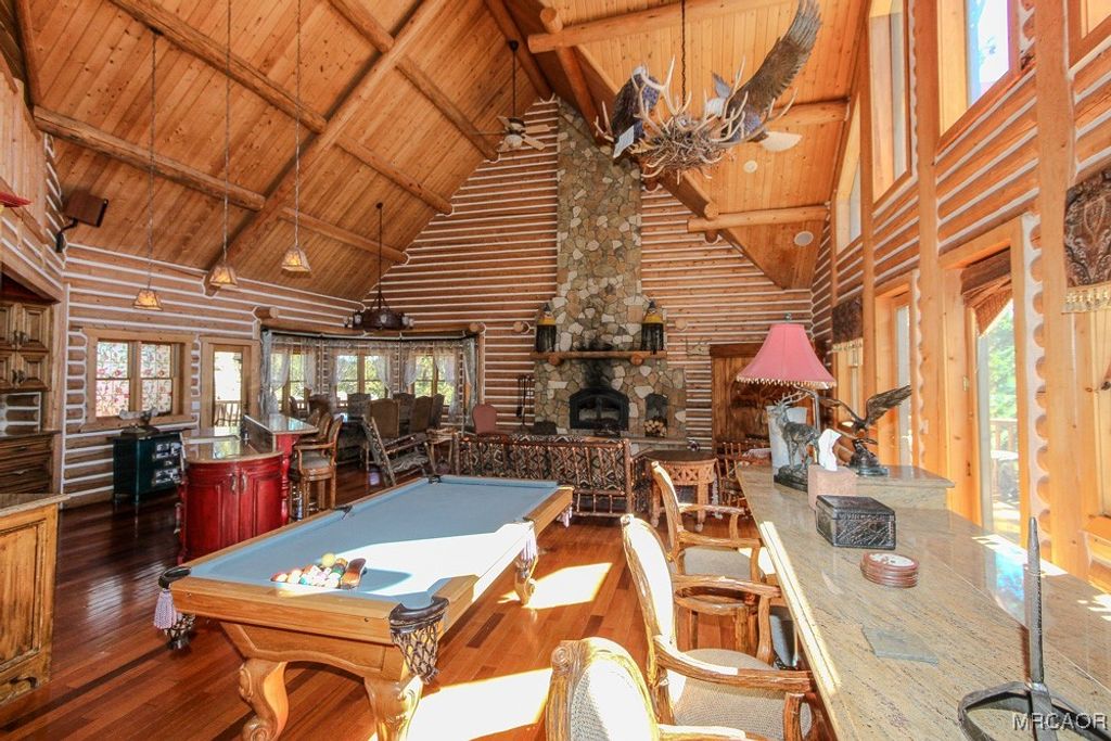 Photo of 42843 Eagle Flight Place, Big Bear Lake, CA 92315 (MLS # 32502431)
