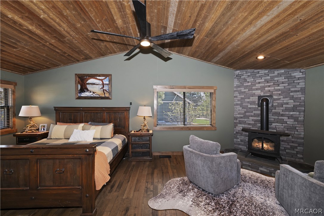 Big Bear Lake, California, 92315, United States, 4 Bedrooms Bedrooms, ,3 BathroomsBathrooms,Residential,Active,2039025
