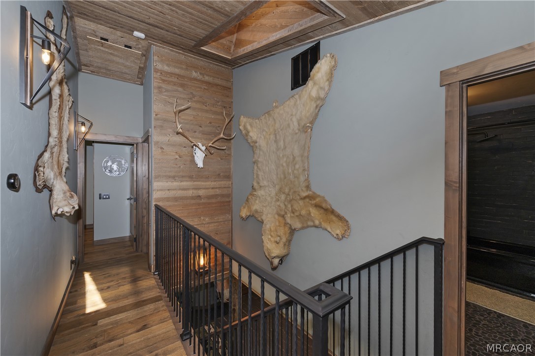 Big Bear Lake, California, 92315, United States, 4 Bedrooms Bedrooms, ,3 BathroomsBathrooms,Residential,Active,2039025