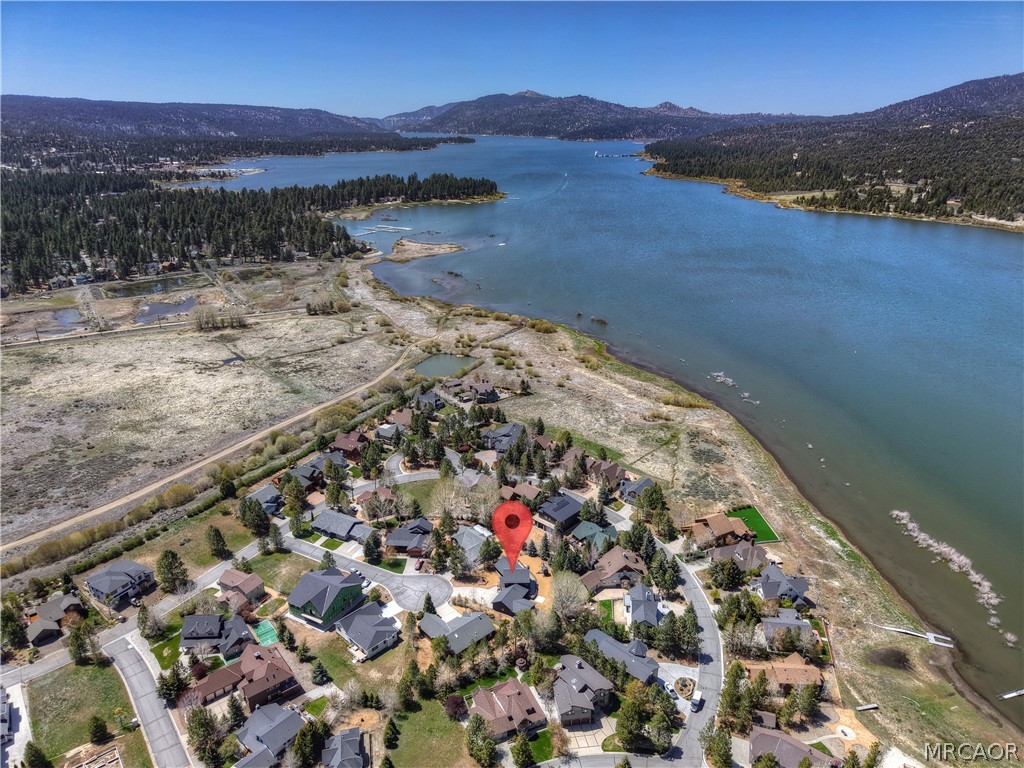 Big Bear Lake, California, 92315, United States, 4 Bedrooms Bedrooms, ,3 BathroomsBathrooms,Residential,Active,2039025