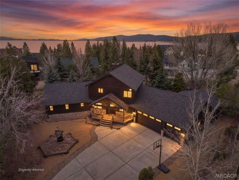 Photo of 41940 Centre Court, Big Bear Lake, CA 92315 (MLS # 32600860)