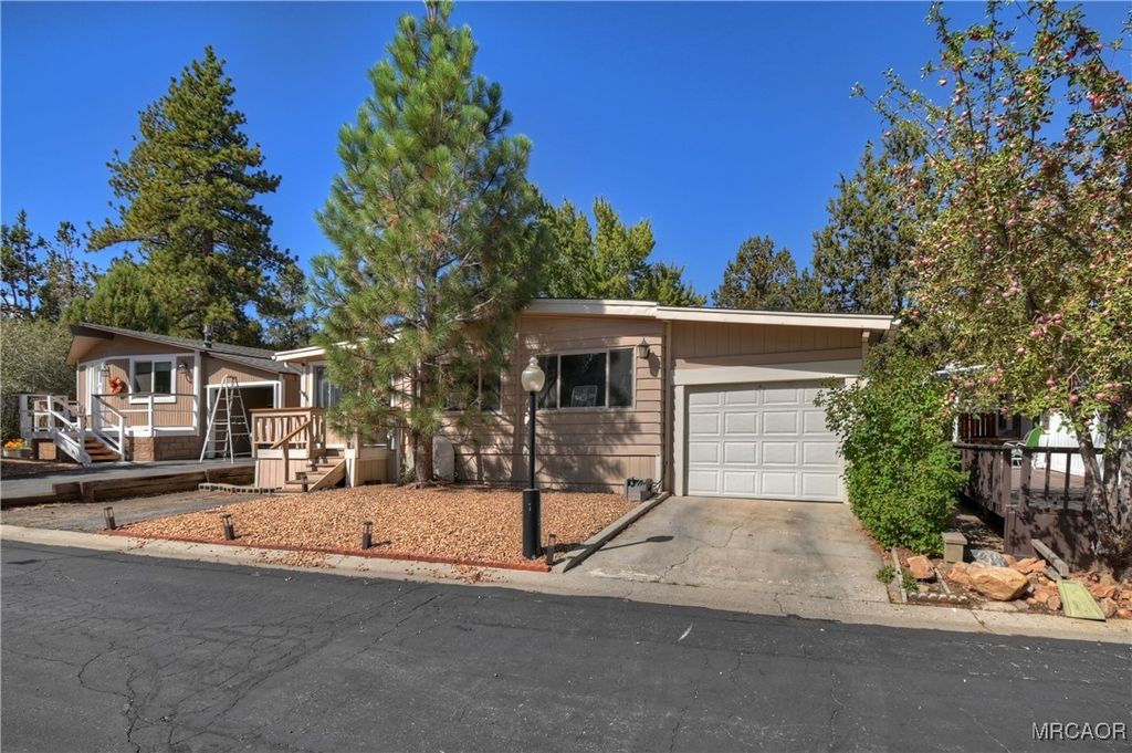 Photo of 391 Montclair Drive #41, Big Bear City, CA 92314 (MLS # 32502349)