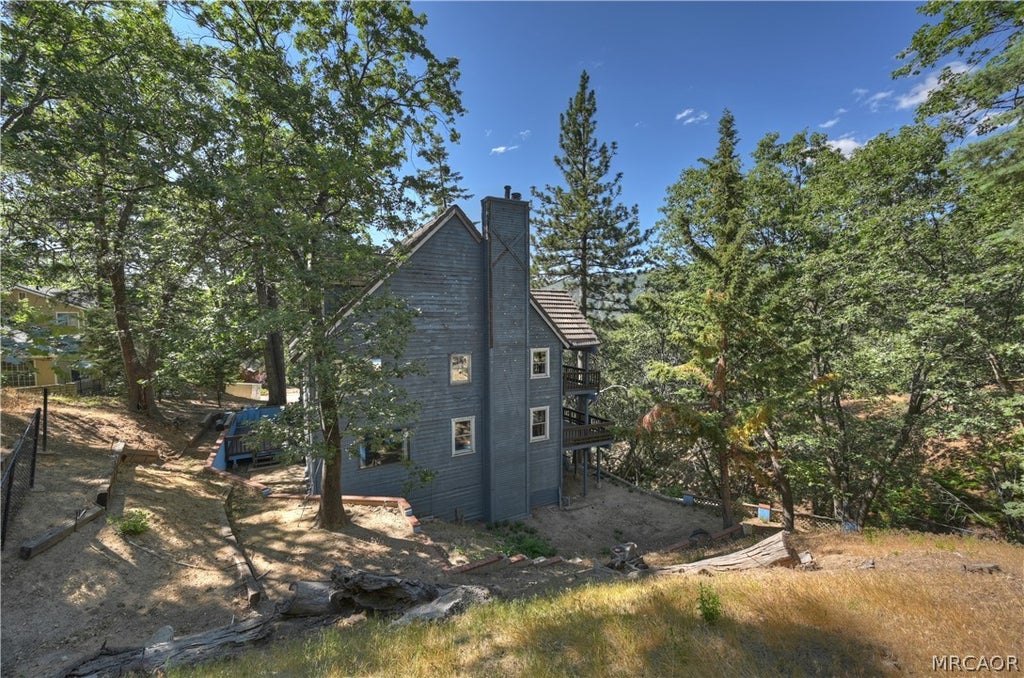 Photo of 30228 Elfin Court, Running Springs, CA 92382 (MLS # 32601524)