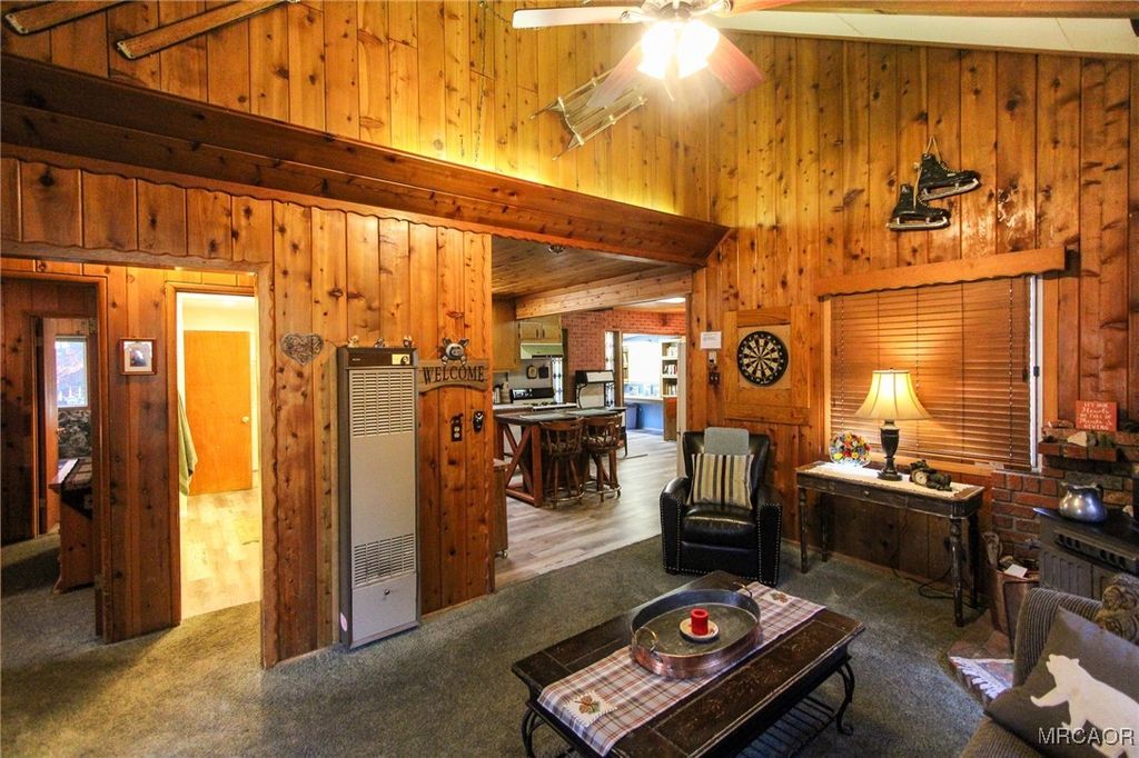 Photo of 43016 Sunset Drive, Big Bear Lake, CA 92315 (MLS # 32600046)