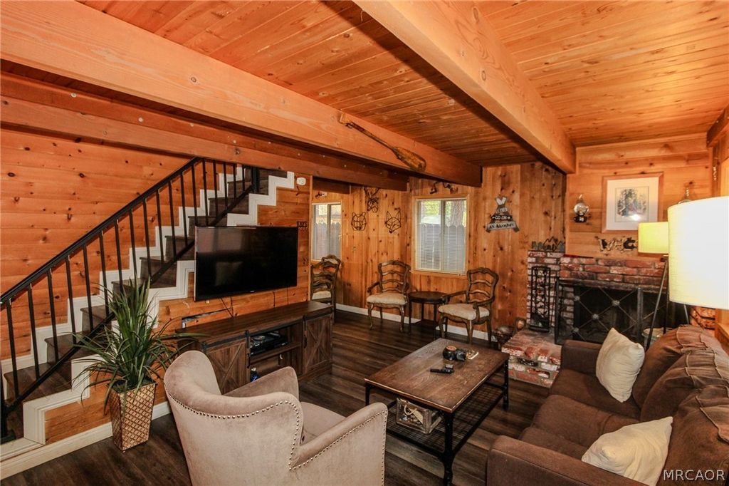 Photo of 202 W Sherwood Boulevard, Big Bear City, CA 92314 (MLS # 32600771)