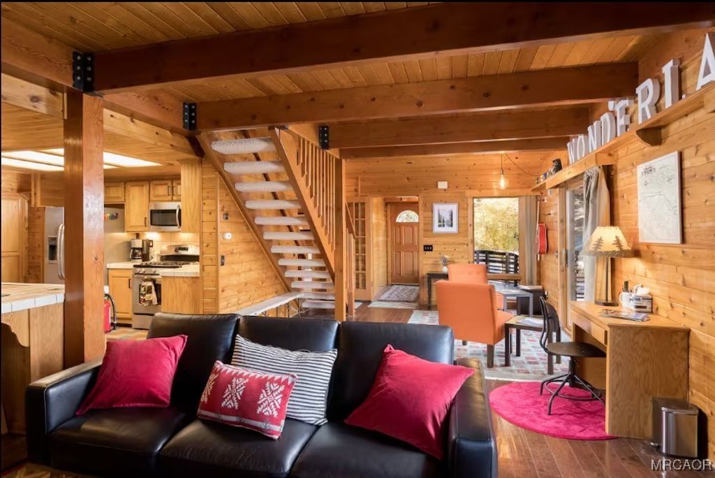 Photo of 40264 Bonita Lane, Big Bear Lake, CA 92315 (MLS # 32502743)