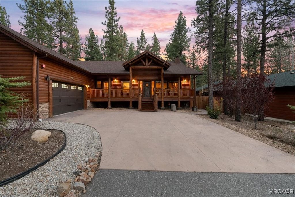 Photo of 41691 Mockingbird Drive, Big Bear Lake, CA 92315 (MLS # 32502452)