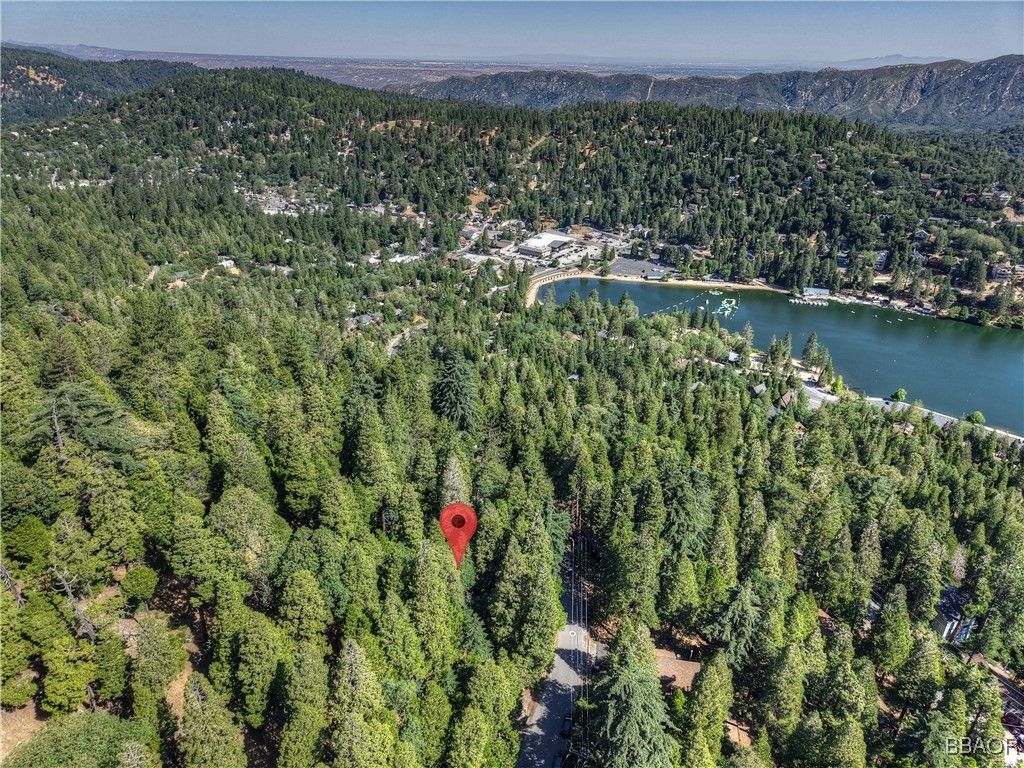 Photo of 0 Altdorf Drive, Crestline, CA 92325 (MLS # 32501724)