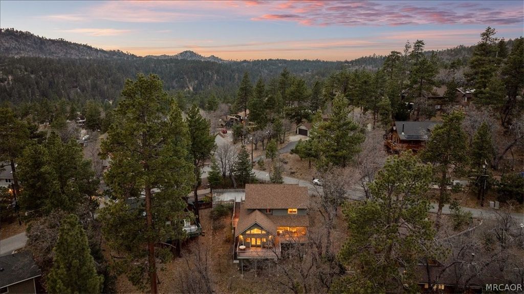 Photo of 39517 Cline Miller Place, Fawnskin, CA 92333 (MLS # 32600640)