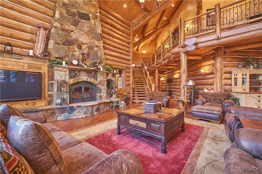 Big Bear City, California, 92314, United States, 3 Bedrooms Bedrooms, ,4 BathroomsBathrooms,Residential,Active,2015836