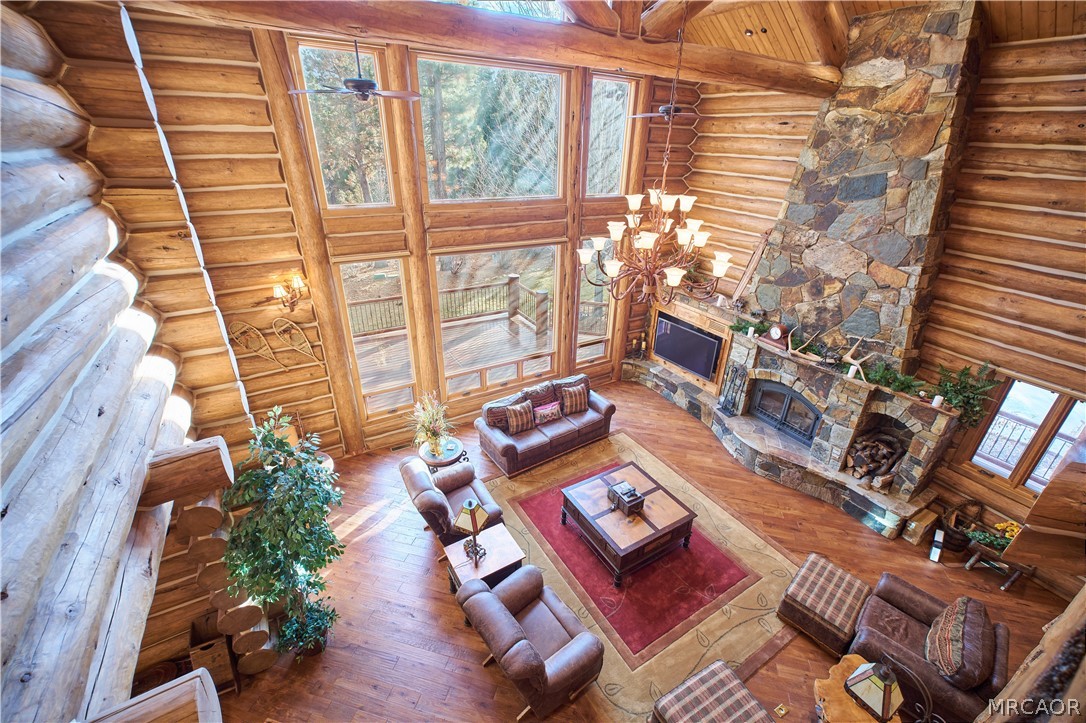 Big Bear City, California, 92314, United States, 3 Bedrooms Bedrooms, ,4 BathroomsBathrooms,Residential,Active,2015836