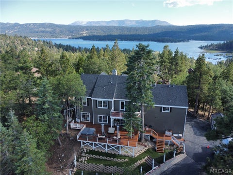 Photo of 39495 Raccoon Drive, Fawnskin, CA 92333 (MLS # 32601738)