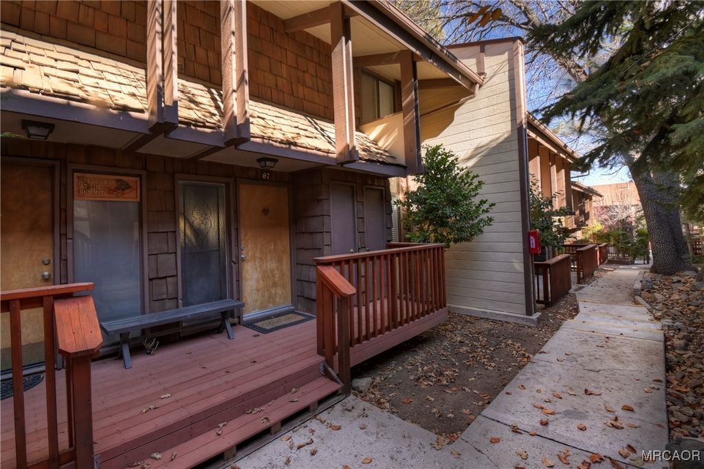 Photo of 861 Thrush Drive #67, Big Bear Lake, CA 92315 (MLS # 32502843)