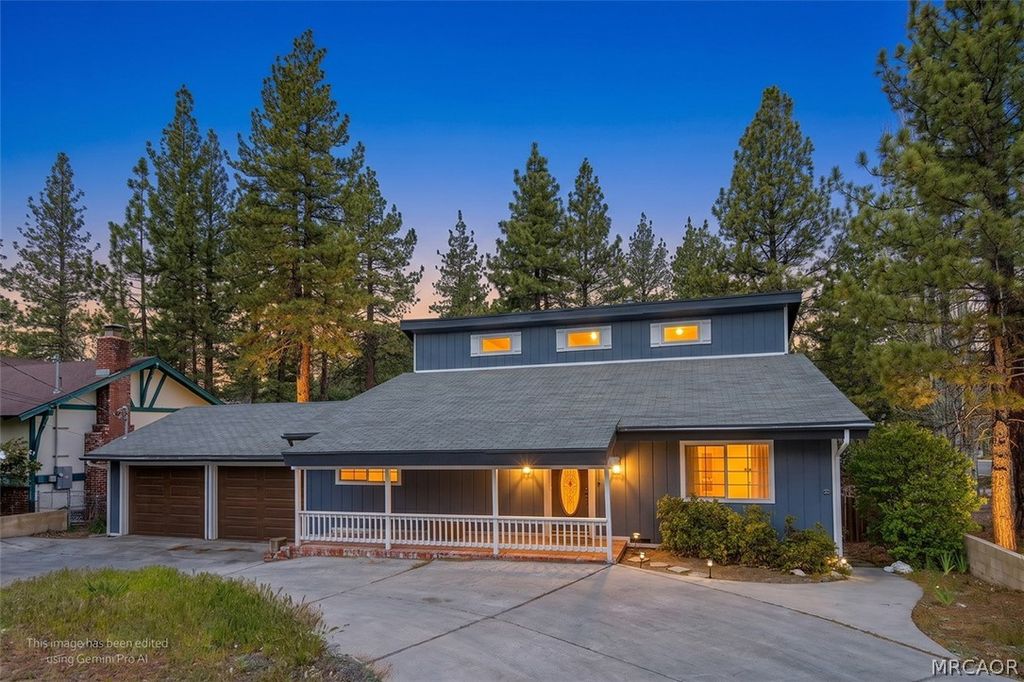 Photo of 266 Wren Drive, Big Bear Lake, CA 92315 (MLS # 32600867)