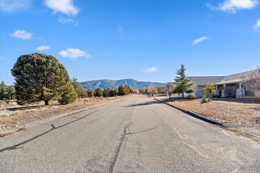 Photo of 329 Pine Lane, Big Bear City, CA 92314 (MLS # 32600089)