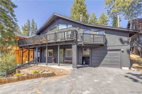 Photo of 789 Silver Tip Drive, Big Bear Lake, CA 92315 (MLS # 32601273)