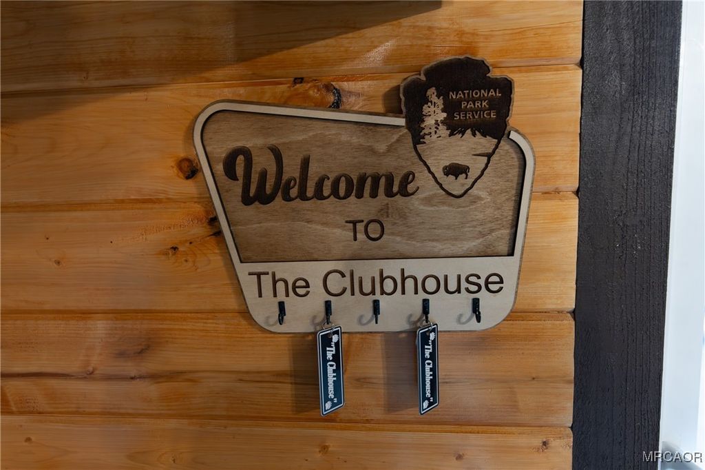 Photo of 326 E Country Club Boulevard, Big Bear City, CA 92314 (MLS # 32502814)