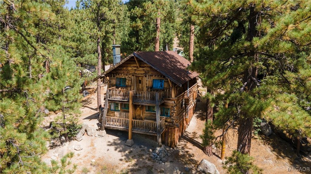 Photo of 39342 Mohawk Drive, Fawnskin, CA 92333 (MLS # 32502201)