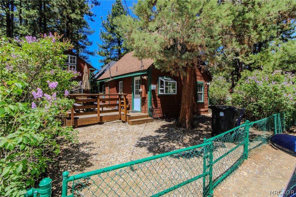 Photo of 1100 W Sherwood Boulevard, Big Bear City, CA 92314 (MLS # 32600713)