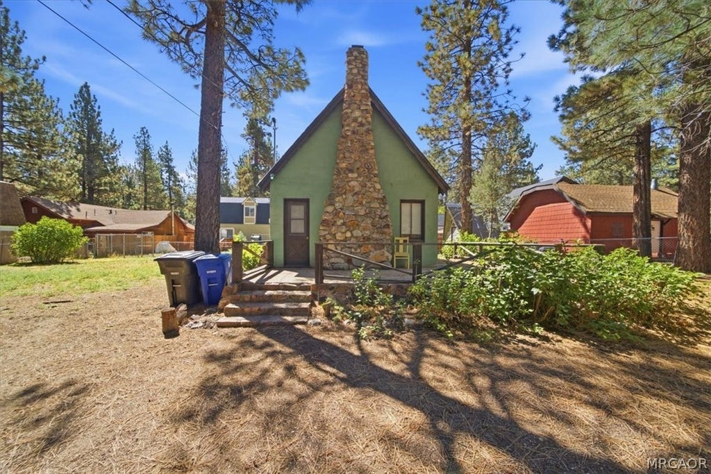 Photo of 830 E Mountain View Boulevard, Big Bear City, CA 92314 (MLS # 32602193)