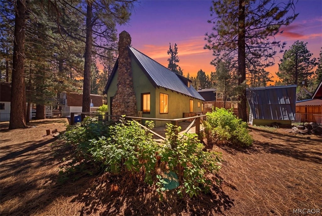 Photo of 830 E Mountain View Boulevard, Big Bear City, CA 92314 (MLS # 32602193)