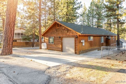 Photo of 701 Irving Way, Big Bear City, CA 92314 (MLS # 32502449)