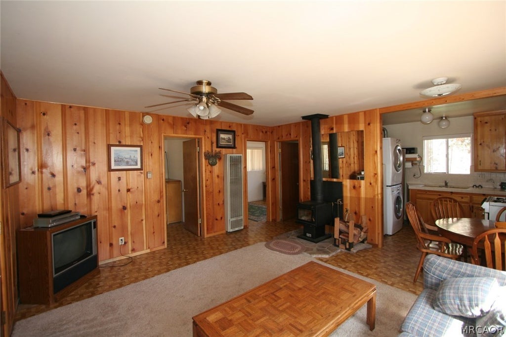 Photo of 457 Cedar Lane, Sugarloaf, CA 92386 (MLS # 32601889)
