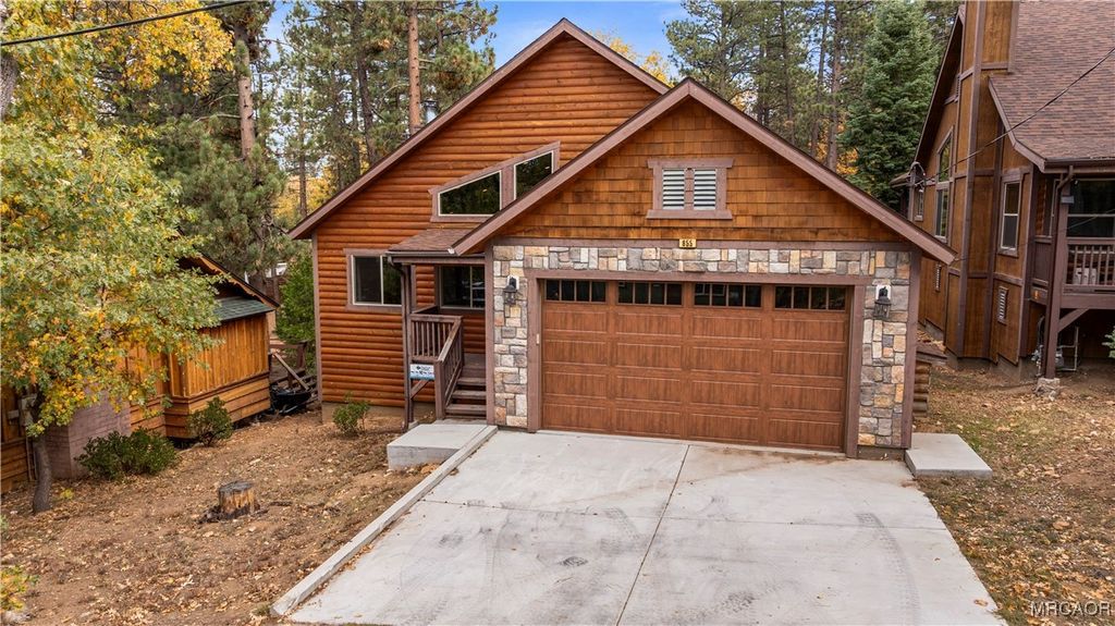 Photo of 855 Conklin Road, Big Bear Lake, CA 92315 (MLS # 32502472)