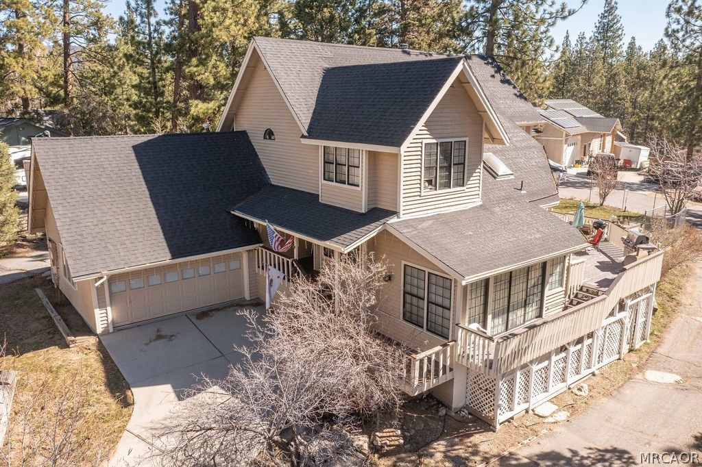 Photo of 626 McAlister Road, Big Bear City, CA 92314 (MLS # 32600778)