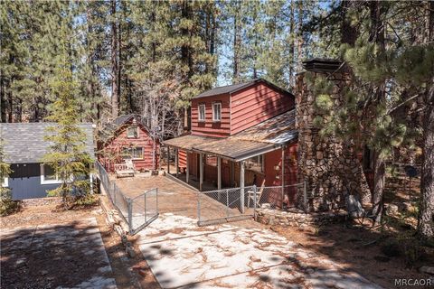 Photo of 39368 Moab Lane, Big Bear Lake, CA 92315 (MLS # 32600830)